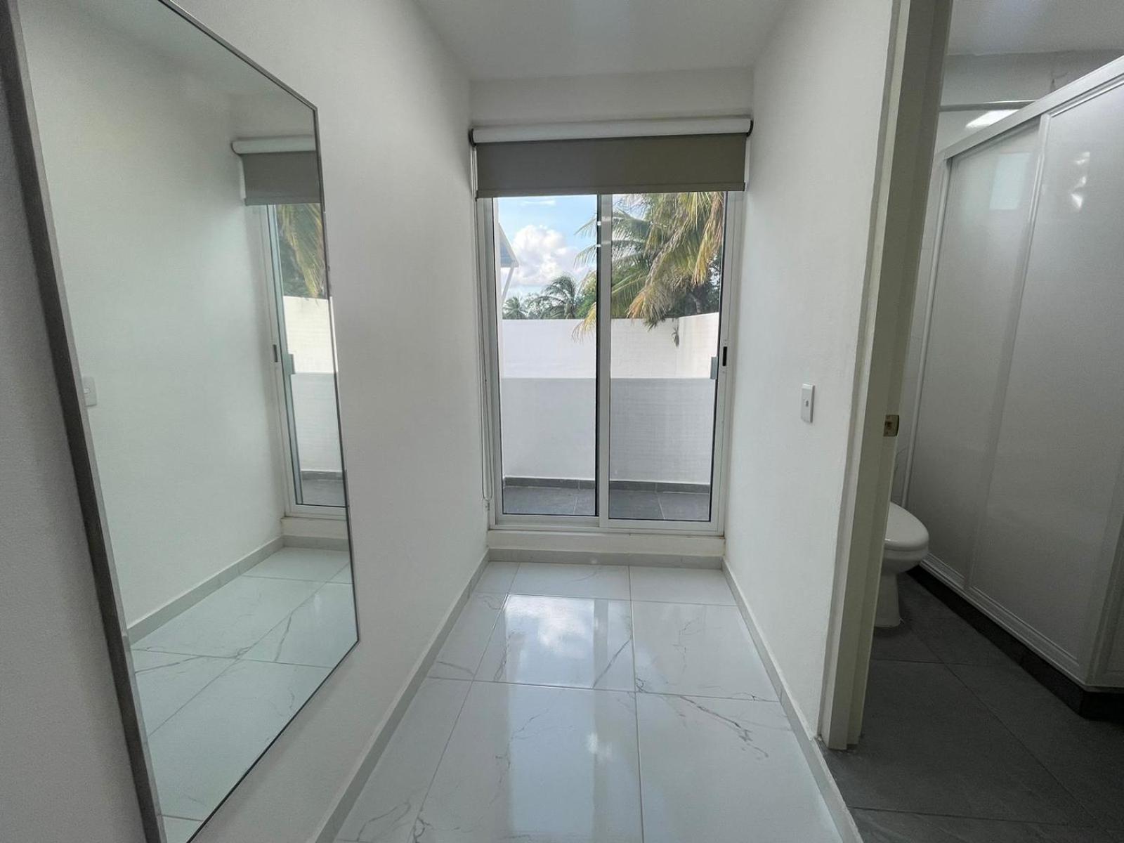 Guest House Stone Wall Residences Cancún Kültér fotó